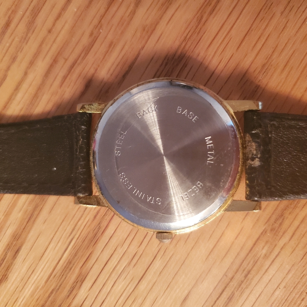 Quartz Men's watch - Picture 4 of 5